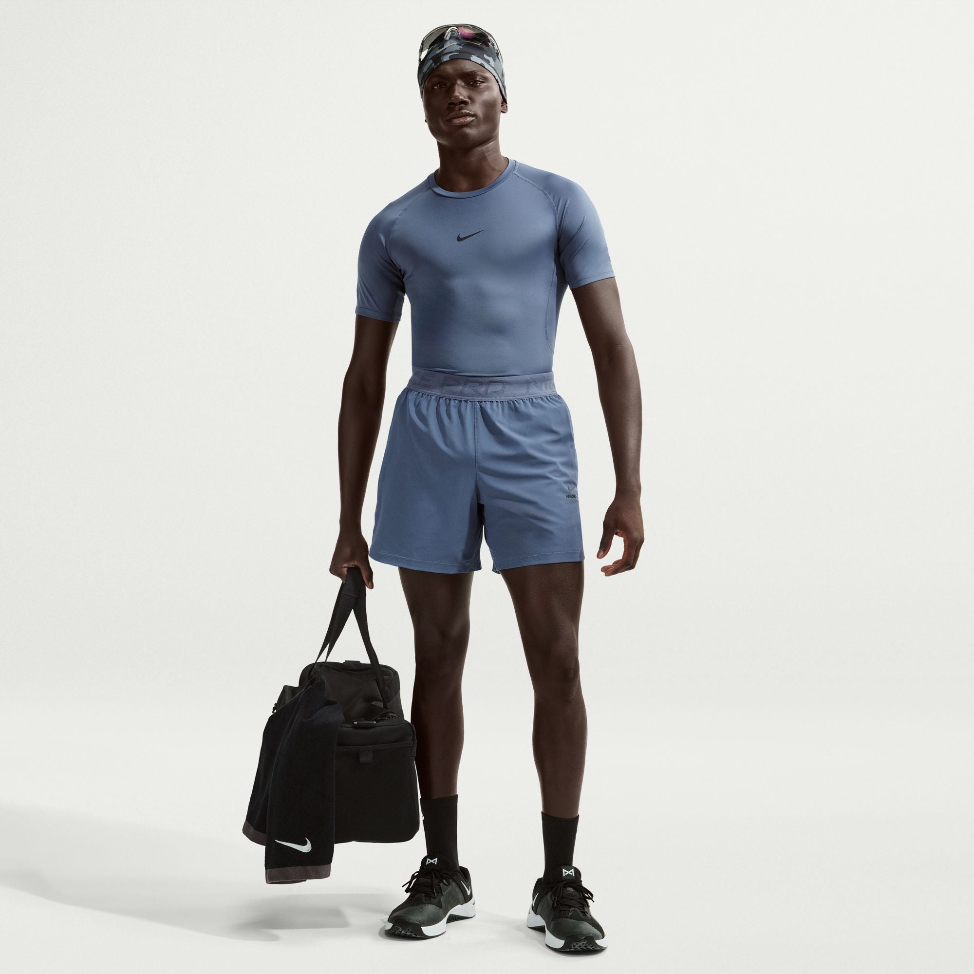 Nike Mens Pro Training 6" Shorts - Diffused Blue